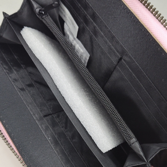 Pink Heart & Roses Gem Wallet NWT - Picture 7 of 7